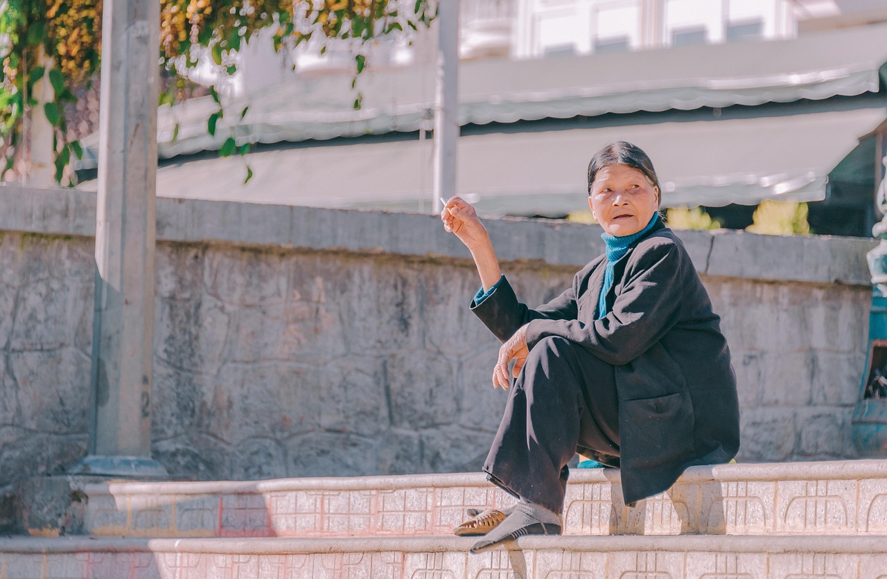银幕铁汉张丰毅的非凡人生之旅