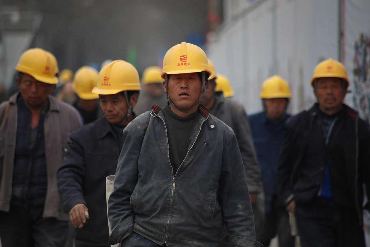 中国铁路人才网最新职位招聘盛启，铁路行业蓬勃发展引发人才热招