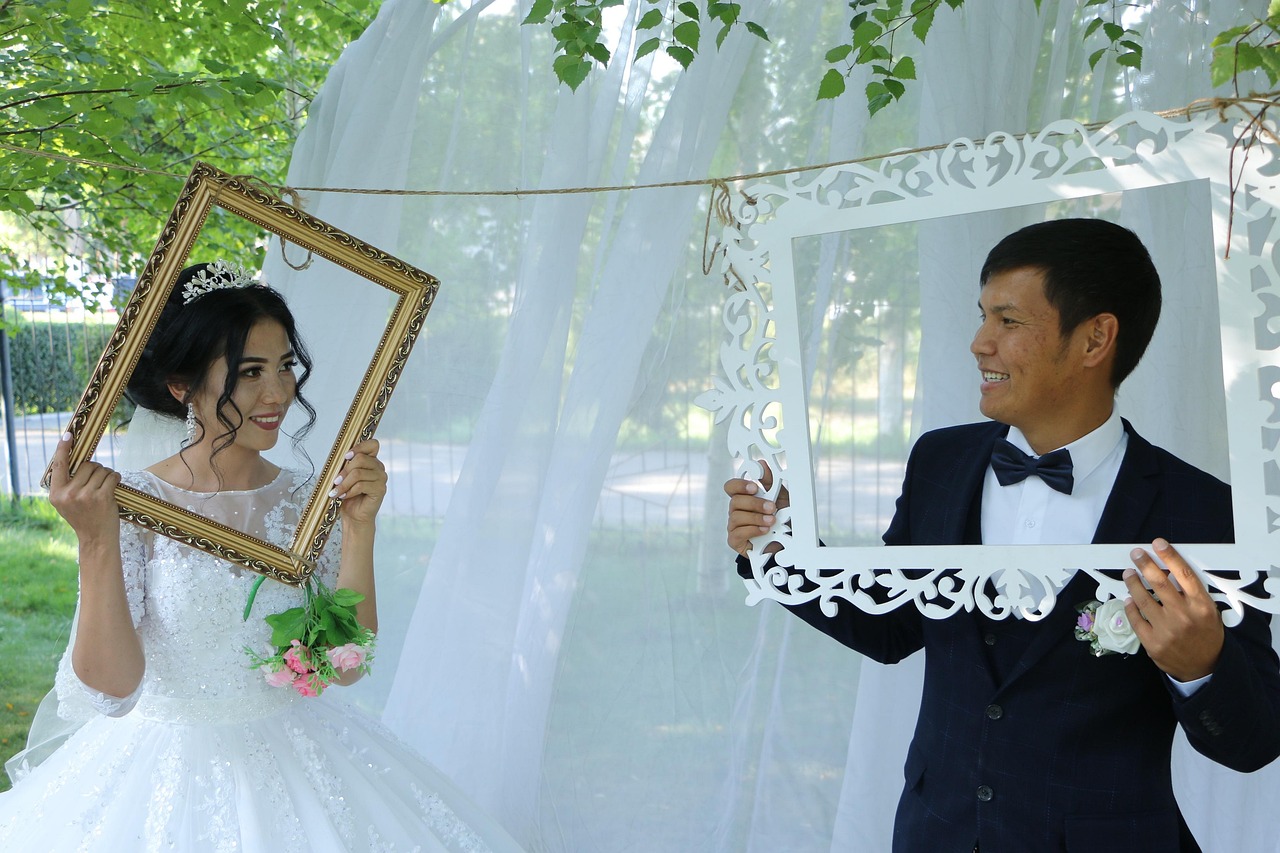 最新结婚证图片集，记录幸福时刻的永恒瞬间
